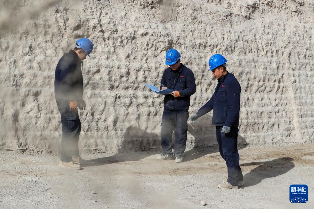 甘肅瓜州破城子遺址保護(hù)維修工程(二期)完工 工程技術(shù)服務(wù)成果顯著